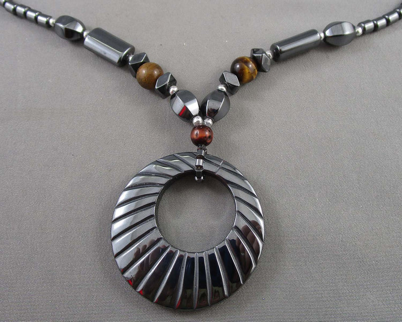 Hematite & Tiger Eye Necklace Vintage H017-6