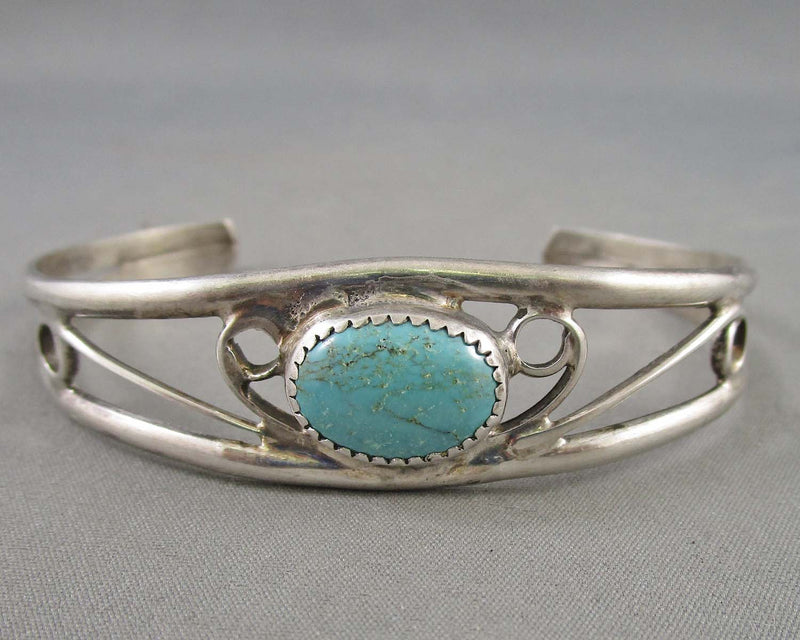 Turquoise Gemstone Sterling Silver Bangle (Vintage) H017-20