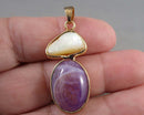 Agate & Mother of Pearl Gemstone Pendant (Vintage) H102-28