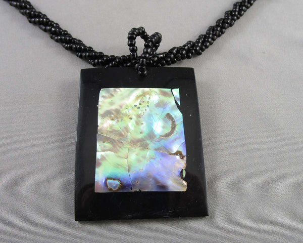 Abalone Shell Necklace H099-11