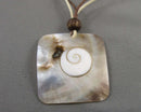 40% OFF!  Shell Pendant Necklace (Vintage) H036-6