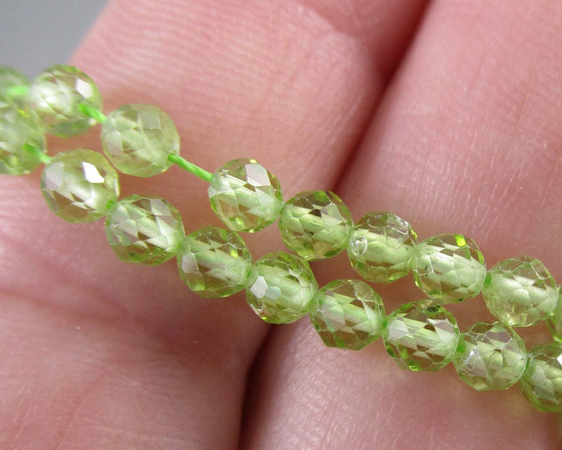 Peridot Beads Faceted Round 4mm (C414)