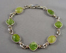 Pretty Green Glass Bracelet (Vintage) H113-16