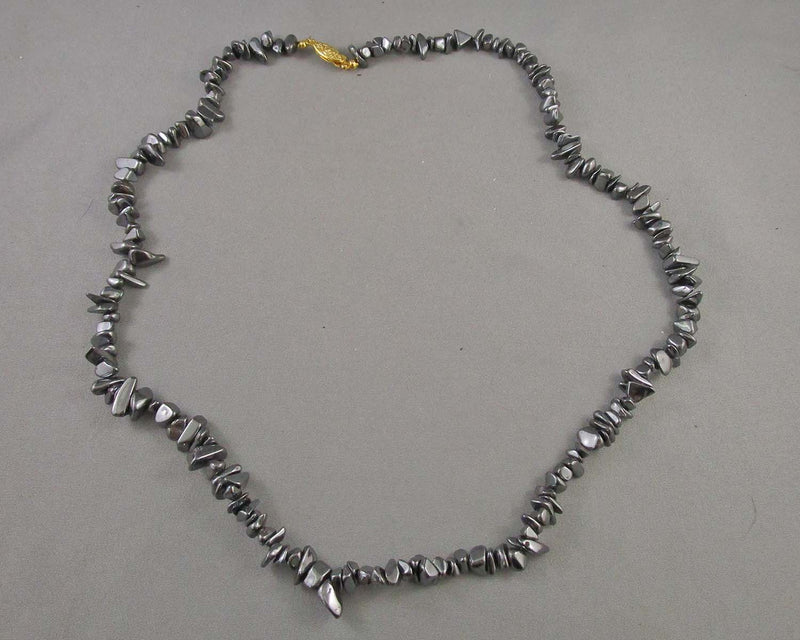 Hematite Gemstone Necklace B038-5 (Vintage)