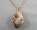 Agate Gemstone Pendant Necklace (Vintage) H119-5