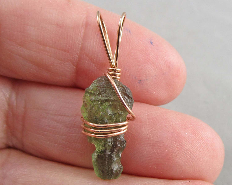 Moldavite Crystal Pendant (14K RGF) 1pc B038-8