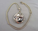 Gold Tone Statement Pendant Necklace Vintage H124-16