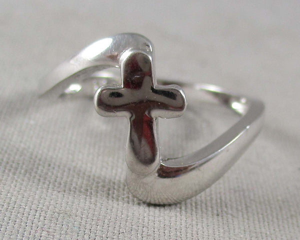 50% OFF!  Cross Ring Size 7 (925 Sterling Silver) B591-3