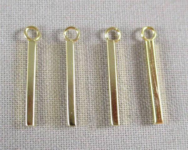 50% OFF!! Bar Charm Gold Tone Stainless Steel 18x1.5mm 4pcs (0945)