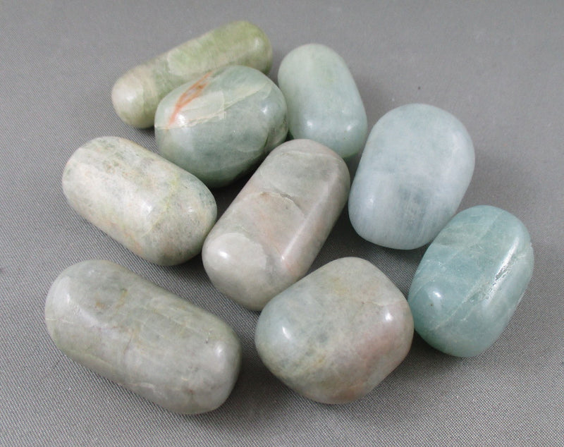 Aquamarine Polished Stone (Various Sizes) 1pc