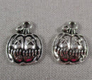 75% OFF!! Jack O' Lantern Charm Silver Tone 16pcs (2099)