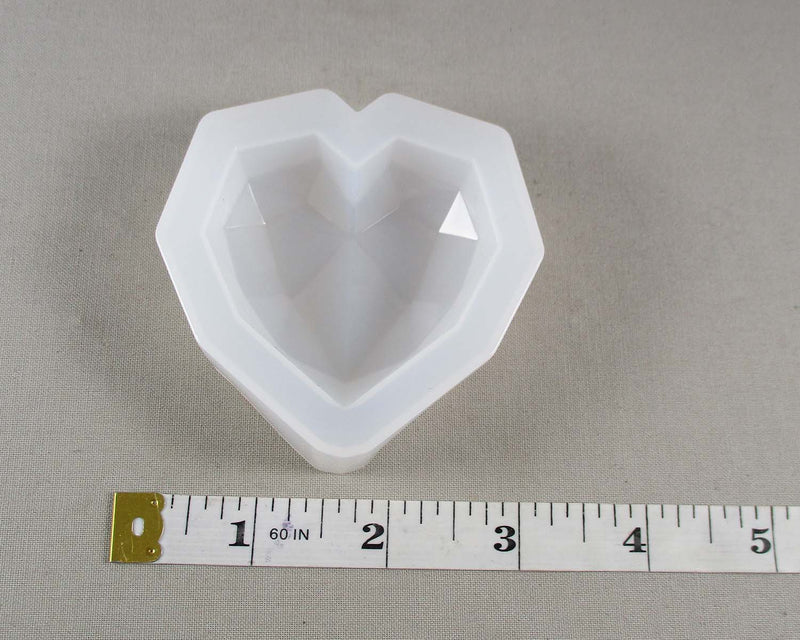 Faceted Heart Silicone Resin Mold 1pc (1990)