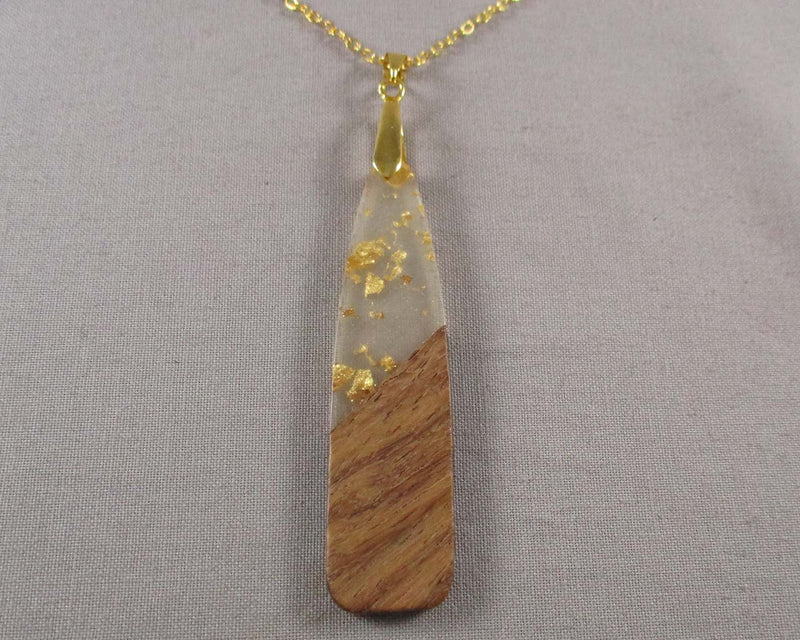 Wood & Resin Pendant Necklace with Gold Foil 1pc (1526)