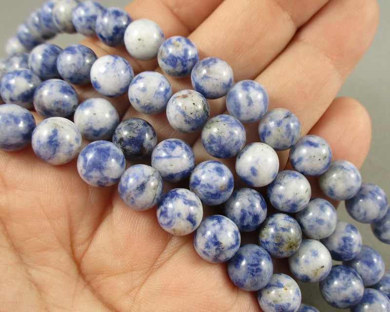 blue quartz round beads