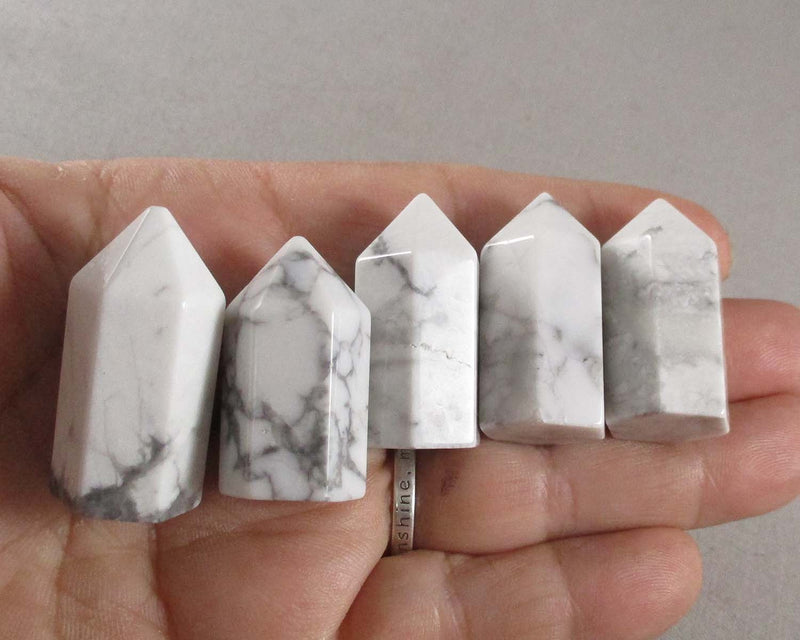 White Howlite Mini Standing Point 1pc (1666)