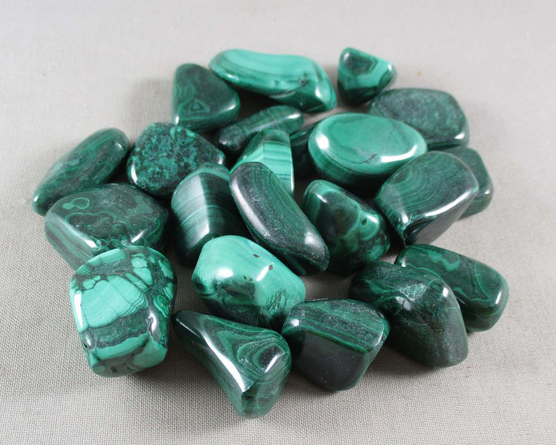 Malachite Polished Stone (Small) 1pc J020