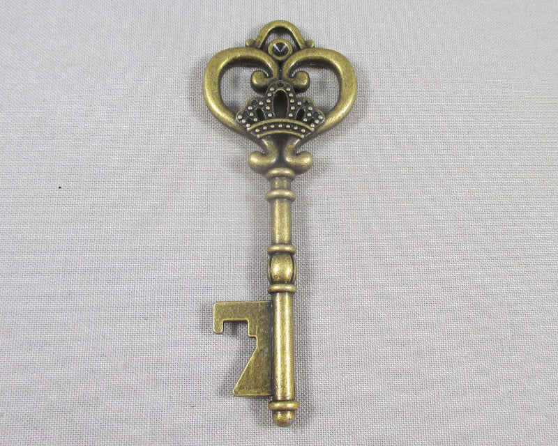 Skeleton Key Charm Antique Bronze 1pc (0155)