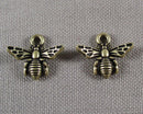 40% OFF!! Bee Charm Gold Tone 5pcs (C144)