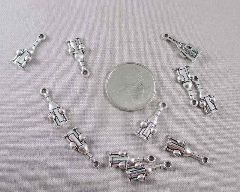 65% OFF!! Wine Bottle With Glasses Charms Silver Tone 30pcs (0149)