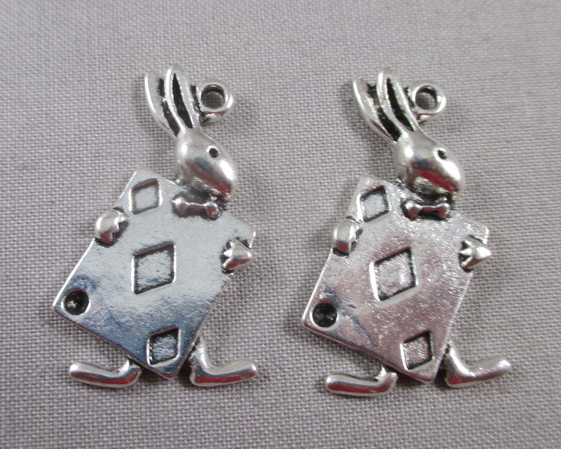 50% OFF!! Rabbit Holding Playing Card Charm Silver Tone 3pcs (0919)