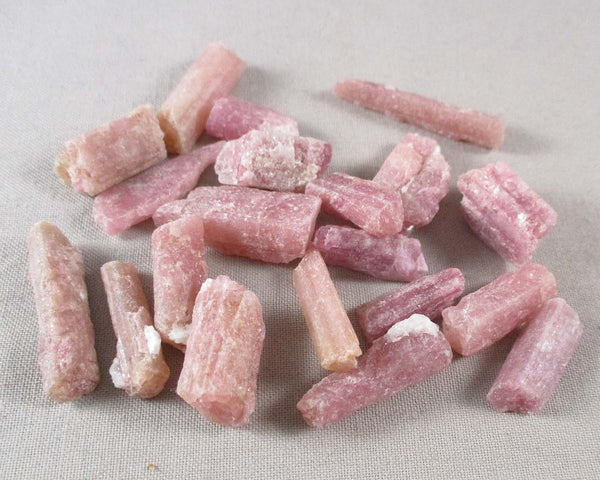 Pink Tourmaline Crystal (Medium) 1pc T512*