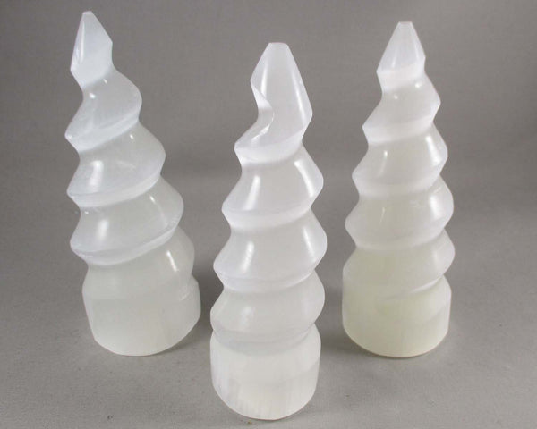 Selenite Twist Tower (Large) 1pcs A059